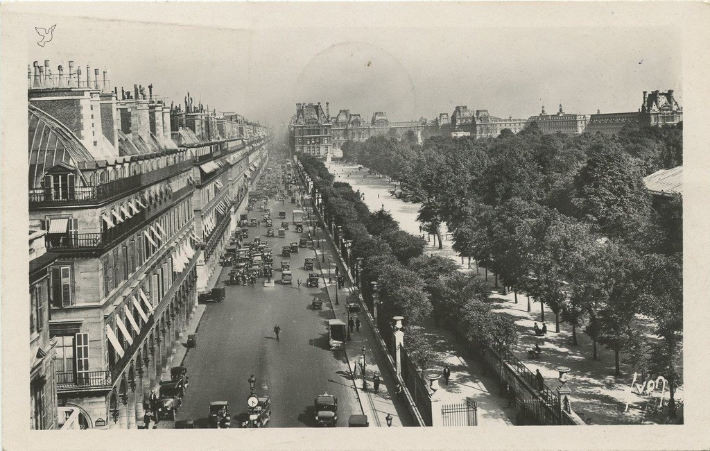 Z - YVON 54 - Paris - Perspective sur la Rue de Rivoli les Tuileries et le Louvre.jpg