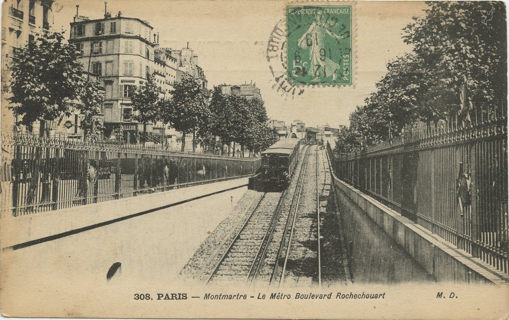 Z - MD 308 - Paris Montmartre Bd Rochechouart.jpg