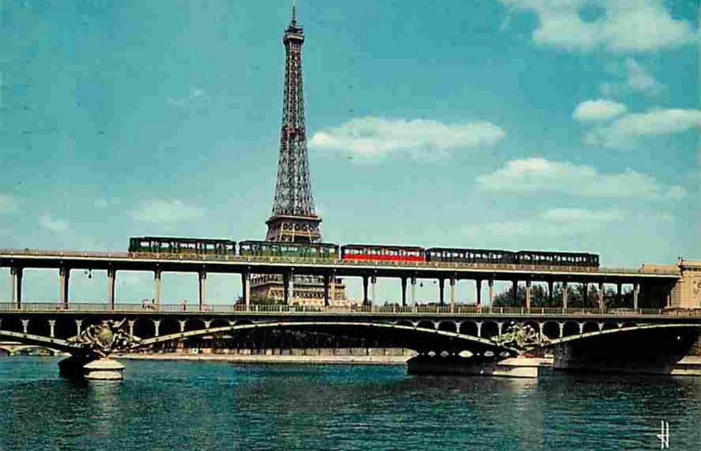Paris (75016) - Viaduc de Passy en 1960.jpg