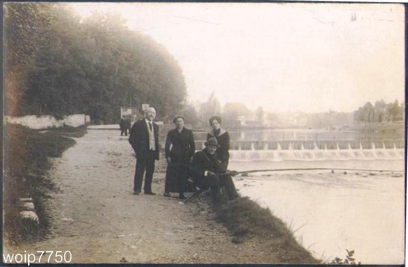 Fleuve barrage [].jpg