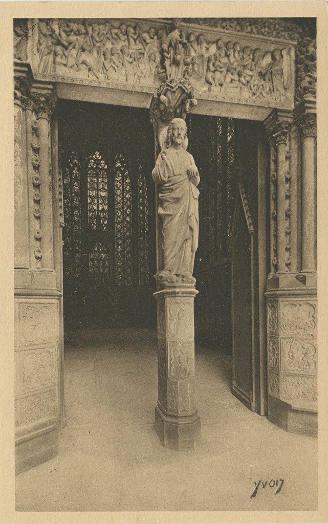 Z - YVON 167 - Paris - Sainte Chapelle Porte Haute.jpg