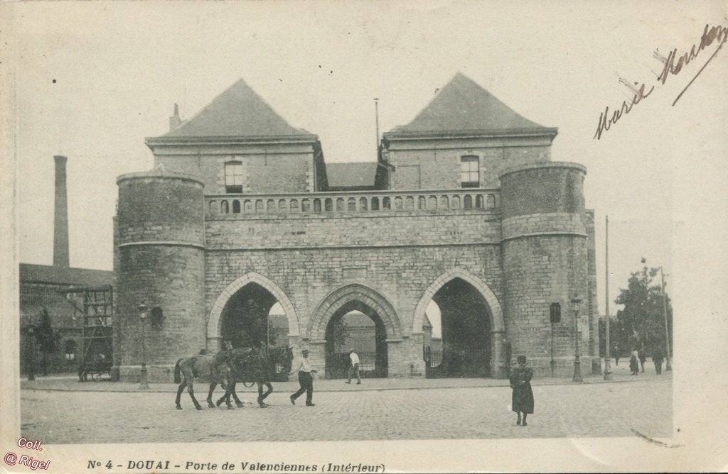 59-Douai-Porte-de-Valenciennes-Interieur-4.jpg
