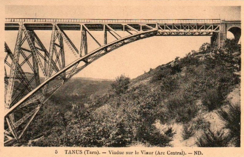 Tanus Viaduc du Viaur ou Pont de Tanus (5) ND.jpg