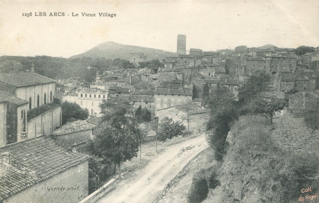 83-Les-Arcs-Le-Vieux-Village-1258-Guende-Photo-Marseille.jpg