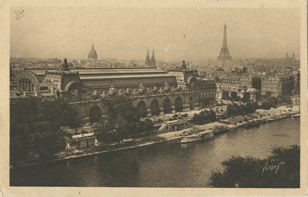 Z - Yvon 221 - Paris - La Seine au Quai d'Orsay.jpg