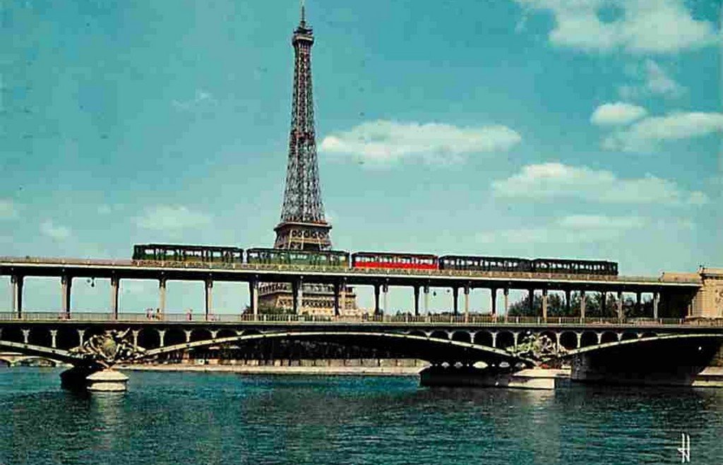 Métro 4 Viaduc de Passy en 1960 (1).jpg