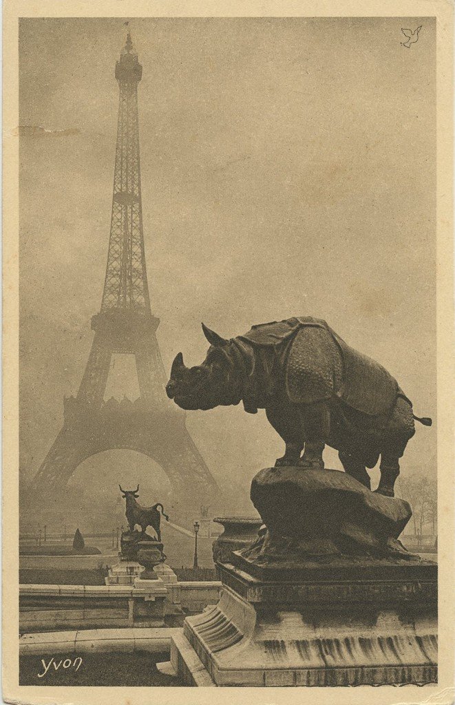 Z - YVON 57 - Paris - La Tour Eiffel vue des Jardins du Trocadéro.jpg
