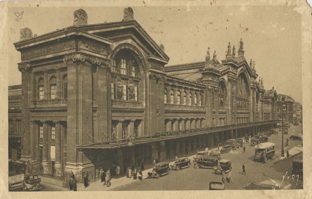 Z - YVON 339 - Paris - La Gare du Nord.jpg