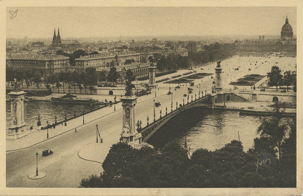 Z - YVON 141 - Paris - Le Pont Alexandre III et l'Esplanade des Invalides.jpg