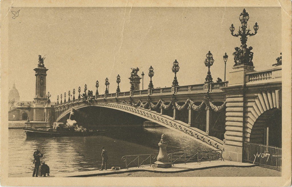 Z - YVON 238 - Paris - Pont Alexandre III.jpg