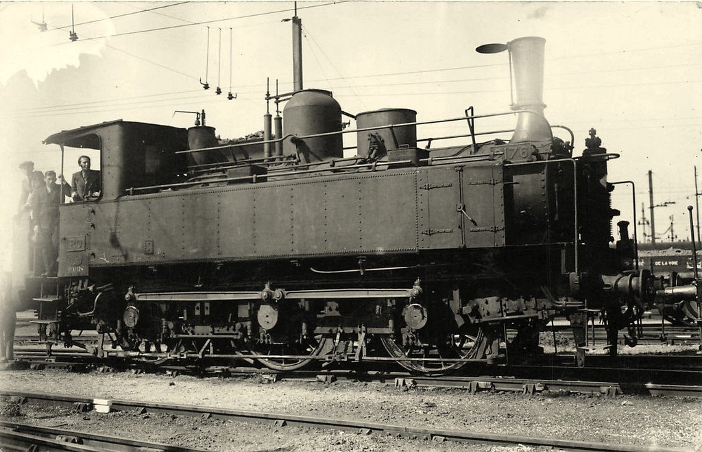 Loco PO  030T 2176.jpg