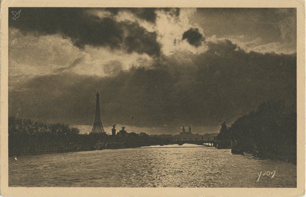 Z - YVON 156 - Paris - Soir d'orage sur la Seine.jpg