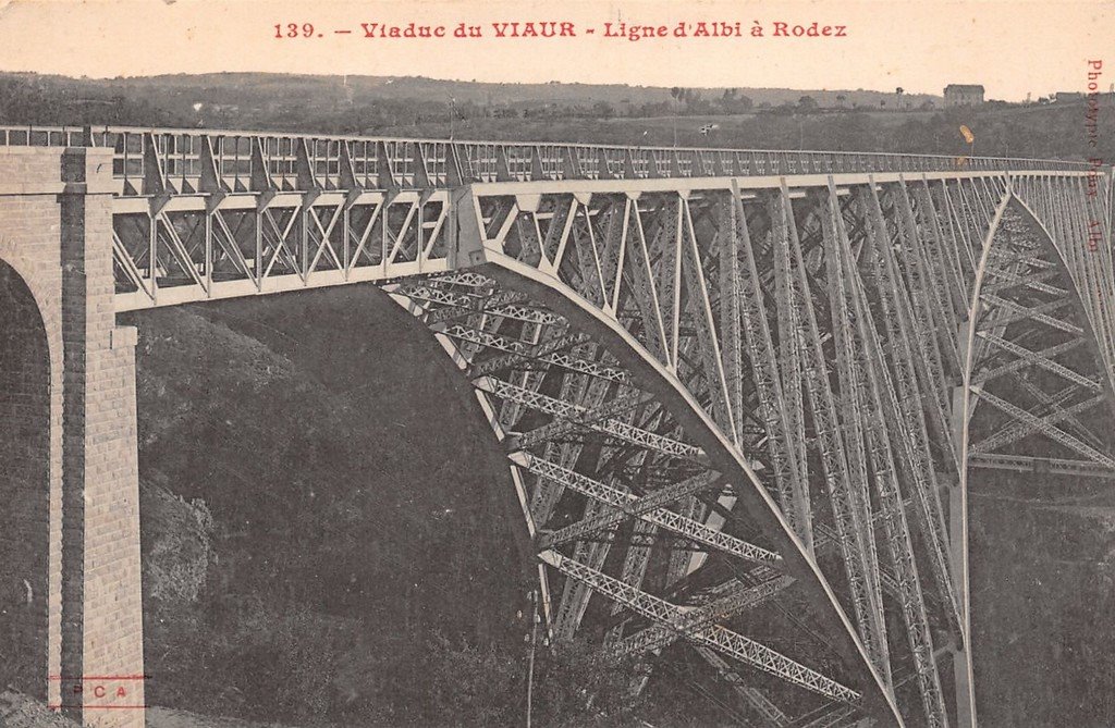 Tanus 139 Viaduc du Viaur ou Pont de Tanus.jpg