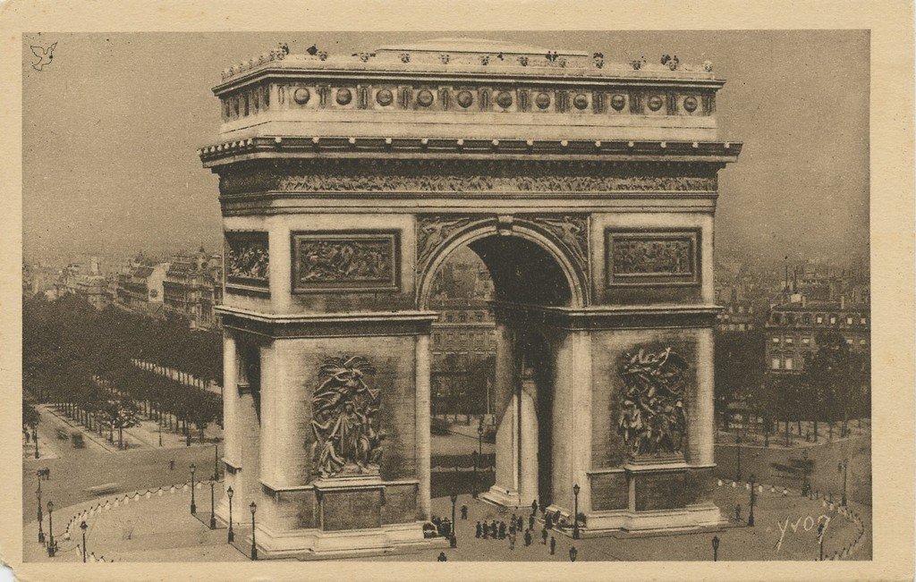Z - YVON 144 - Paris - L'Arc de Triomphe 2.jpg