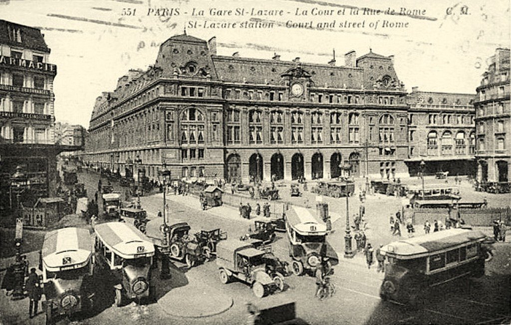 Les Autobus de Paris.jpg