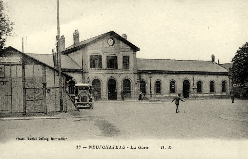 Neufchâteau (88).jpg