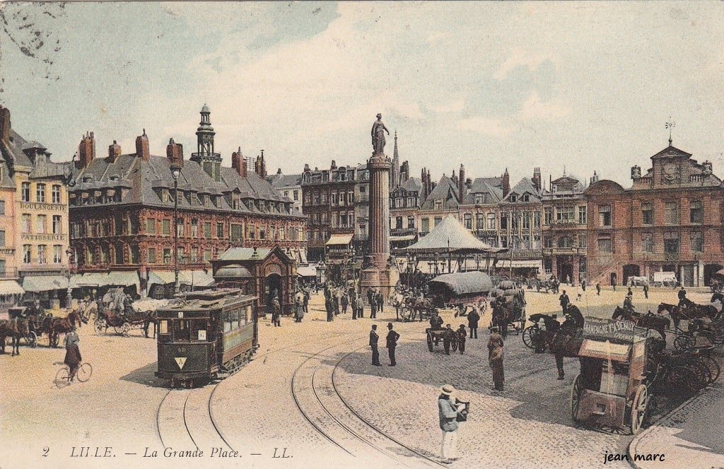 Lille - La Grande Place (1909).jpg