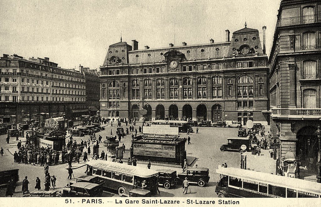 Les Autobus de Paris.jpg