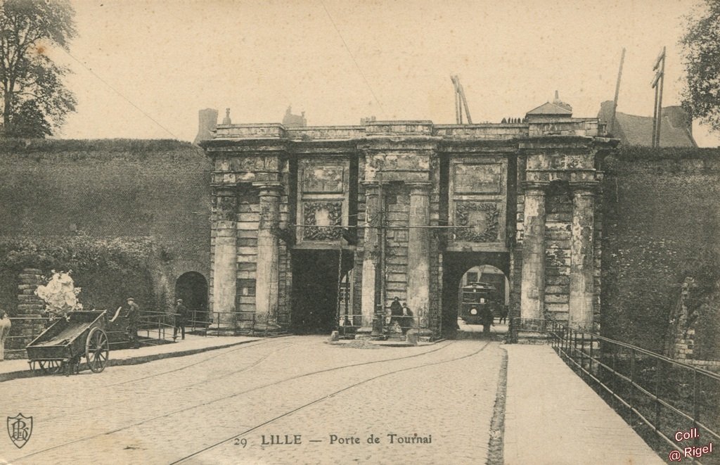 59-Lille-Porte-de-Tournai-29-LdeB.jpg