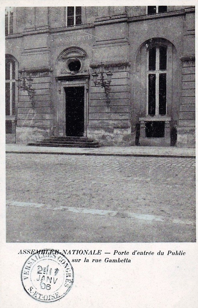 Paris - Assemblée Nationale - Porte d'Entrée.jpg