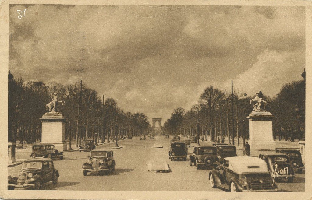 Z - YVON H.804 - Paris - Avenue des Champs-Elysées.jpg