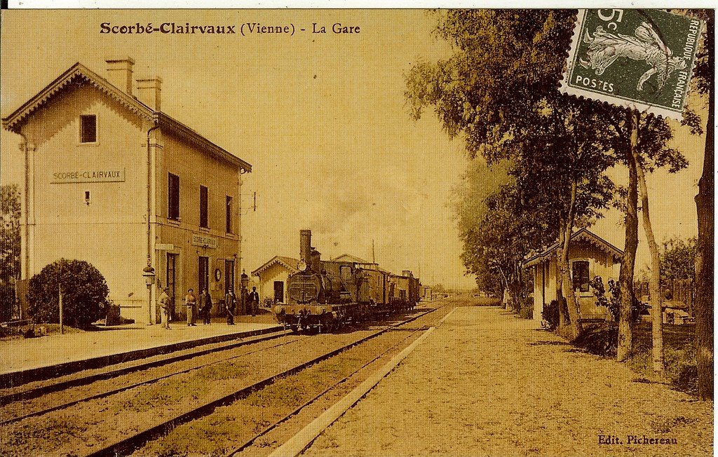 Scorbé-Clairvaux (86).jpg