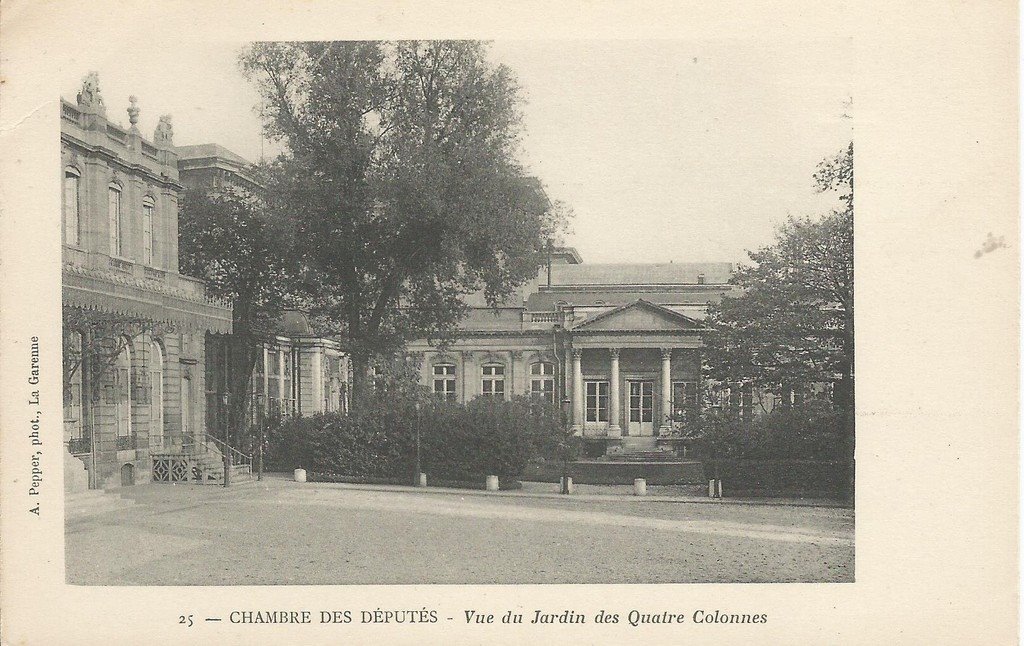 Paris - Assemblée Nationale - Vue du Jardin des Quatre Colonnes.jpg