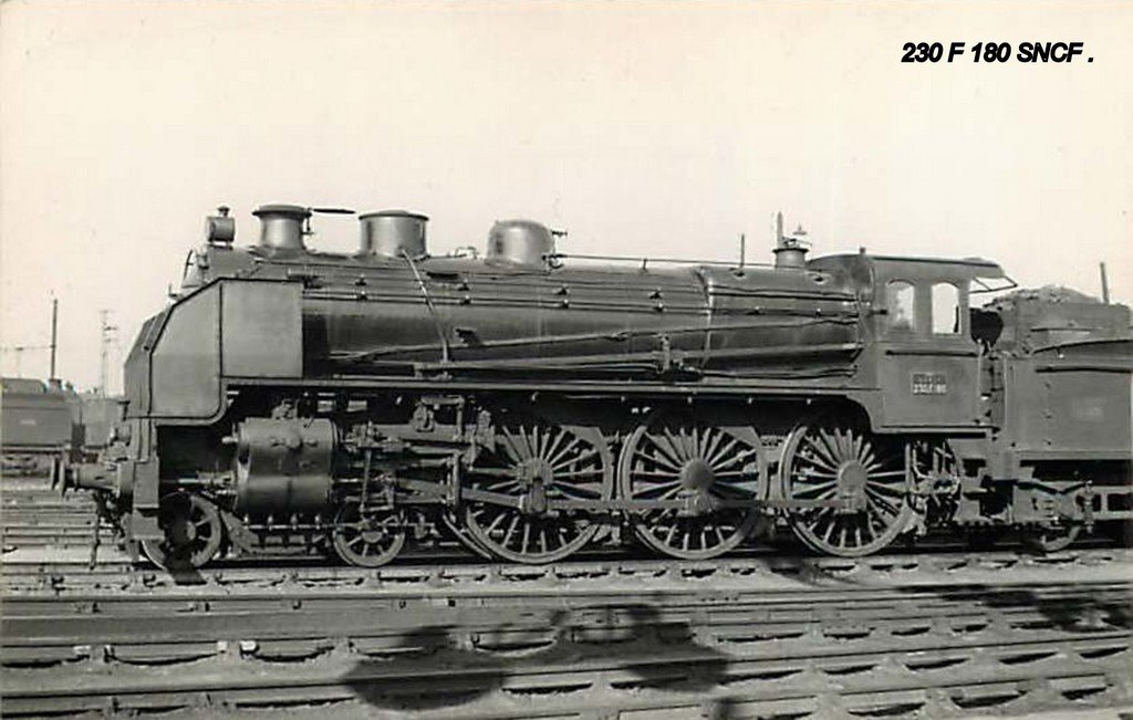 Loco SNCF 230 F 180 Fen.jpg