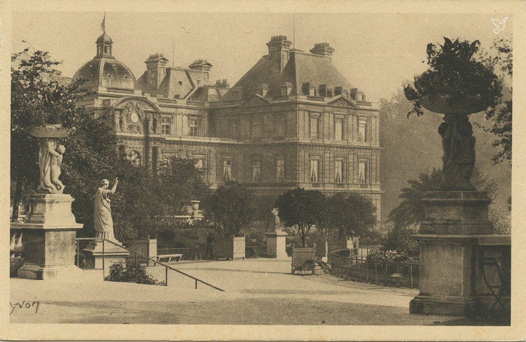 Z - YVON 146 - Paris - Le Palais et Jardin du Luxembourg - 14.jpg