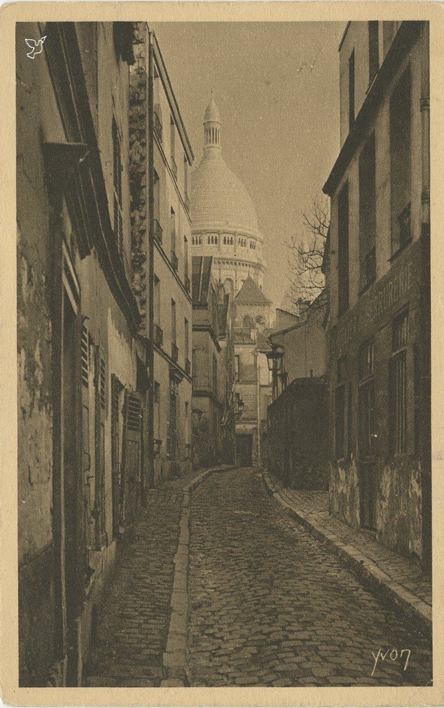 Z - YVON 191 - Paris - MONTMARTRE - La Rue Saint-Rustique.jpg