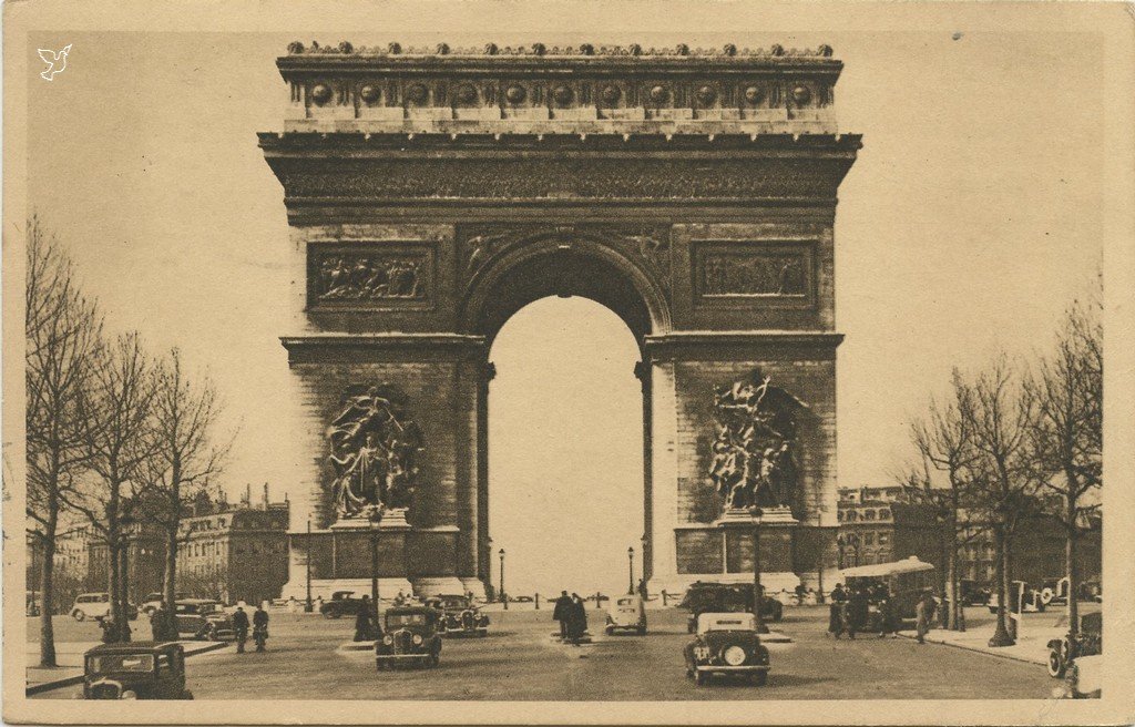 Z - YVON 172 - Paris - Arc de Triomphe de l'Etoile Façade av des CE.jpg
