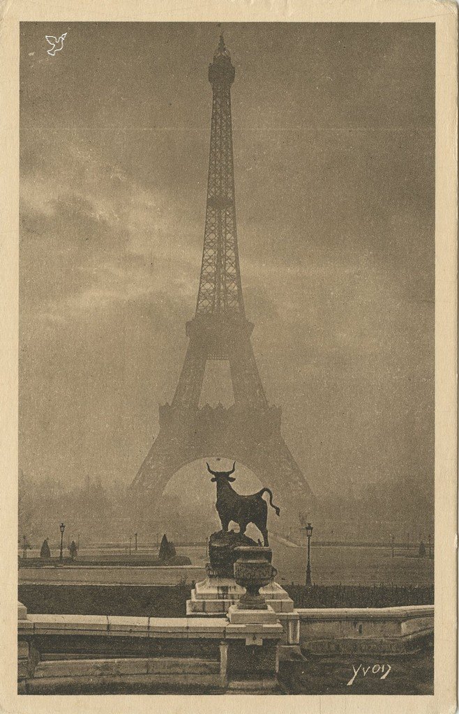 W - YVON Pittoresque 3 - Paris - Laz Tour Eiffel.jpg