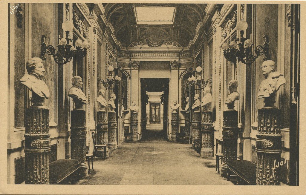 Z - SÉNAT - Galerie des Bustes (2).jpg