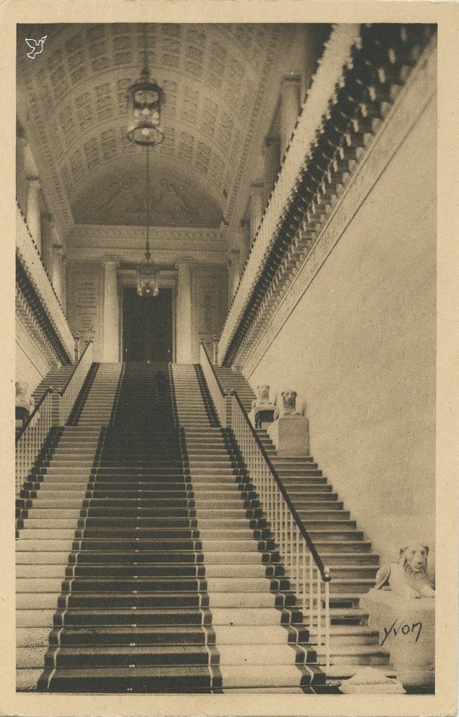 Z - SÉNAT - Escalier d'Honneur du Palais du Sénat.jpg