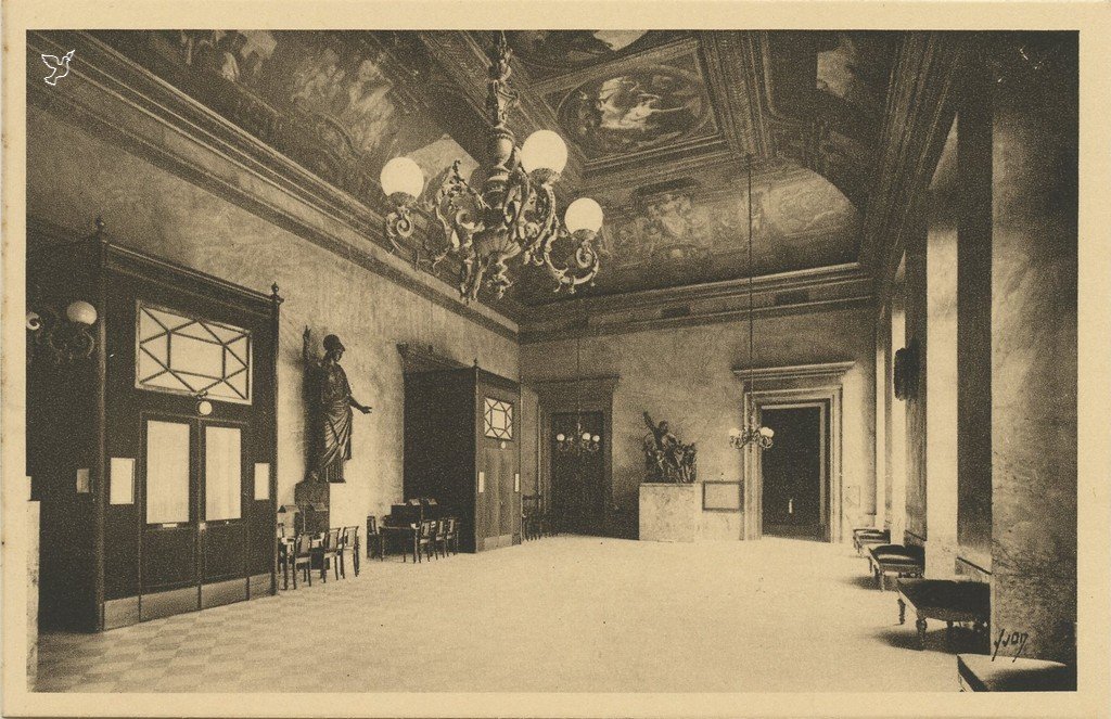 Z - 20 - Salle de la Paix (Salle des Pas-Perdus).jpg