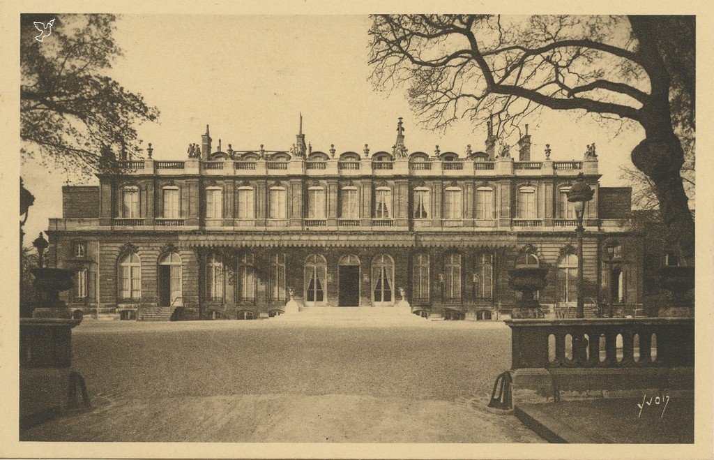 Z - 25 - Hôtel de la Présidence.jpg