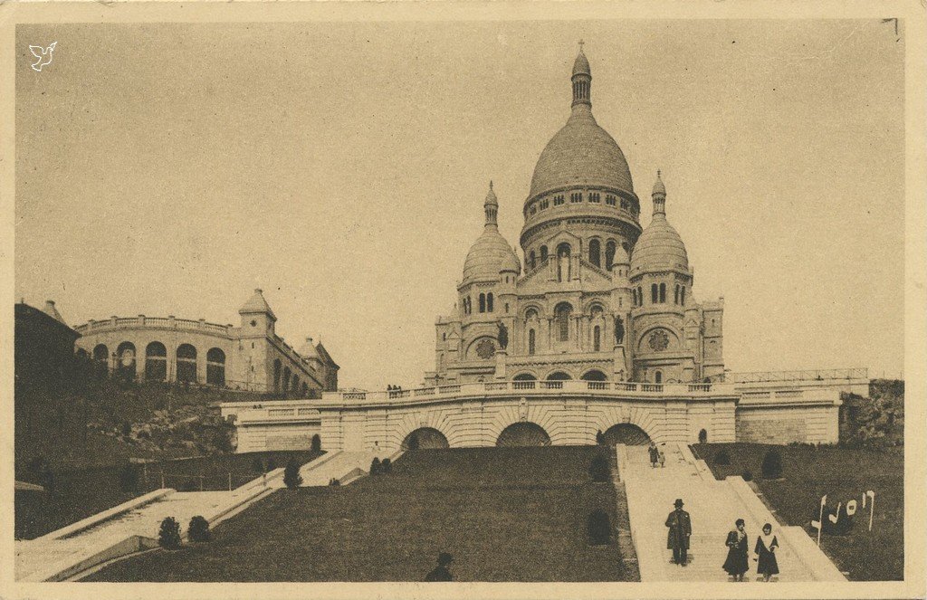 Z - YVON 174 - Paris - Basilique du SC et l'eEscalier Monumental.jpg