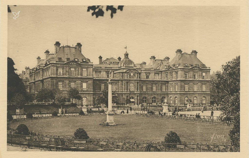 Z - SÉNAT - Palais du Luxembourg vue 2.jpg