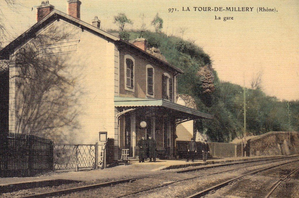 La Tour de Millery (69) 6-09-2020.jpg