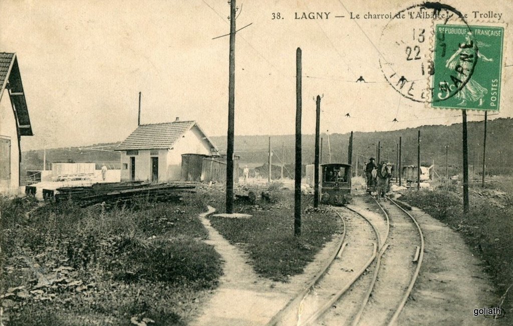 L2751_-_Lagny-sur-Marne_-_Le_charroi_de_l'albatre.jpg