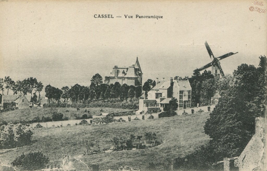 59 - Cassel - Vue Panoramique.jpg