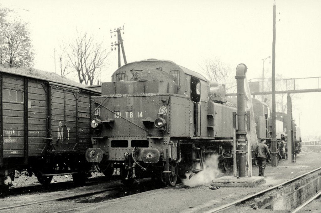 Loco SNCF 131 TB 14 1957 Nogent.jpg