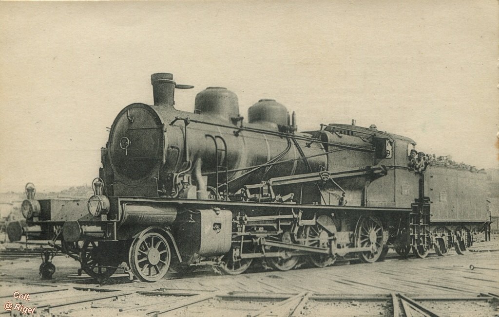 0-Locomotives-du-Sud-Est-ex-PLM-Machine-4403-devenue-140_B_110-HMP-543.jpg