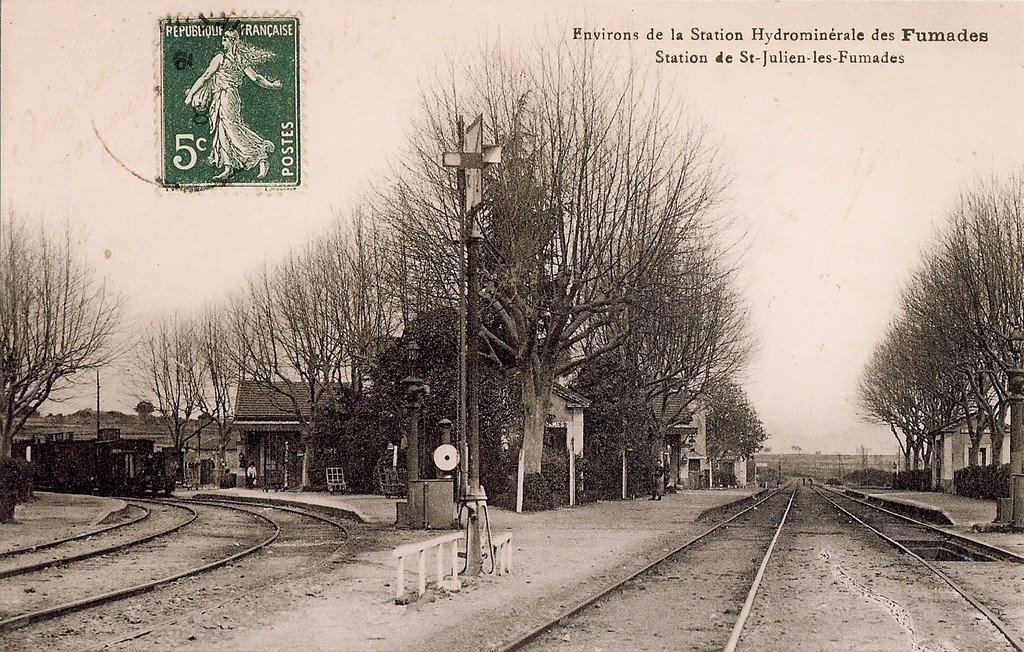Saint-Julien-les-Fumades (30) 4-07-2011.jpg