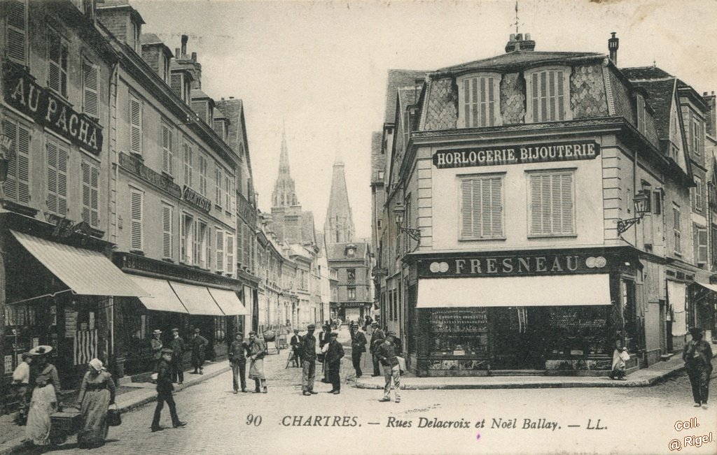 28-Chartres-Rues-Delacroix-et-Noel-Ballay-90-LL.jpg