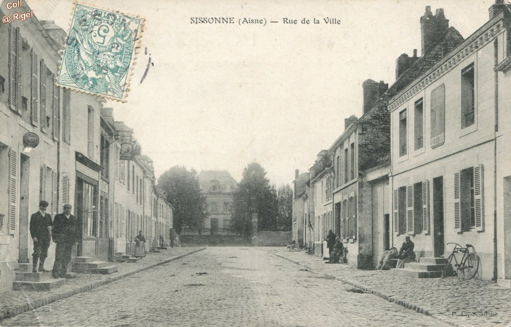 02-Sissonne_Aisne_Rue-de-la-Ville-PC_Sissonne.jpg