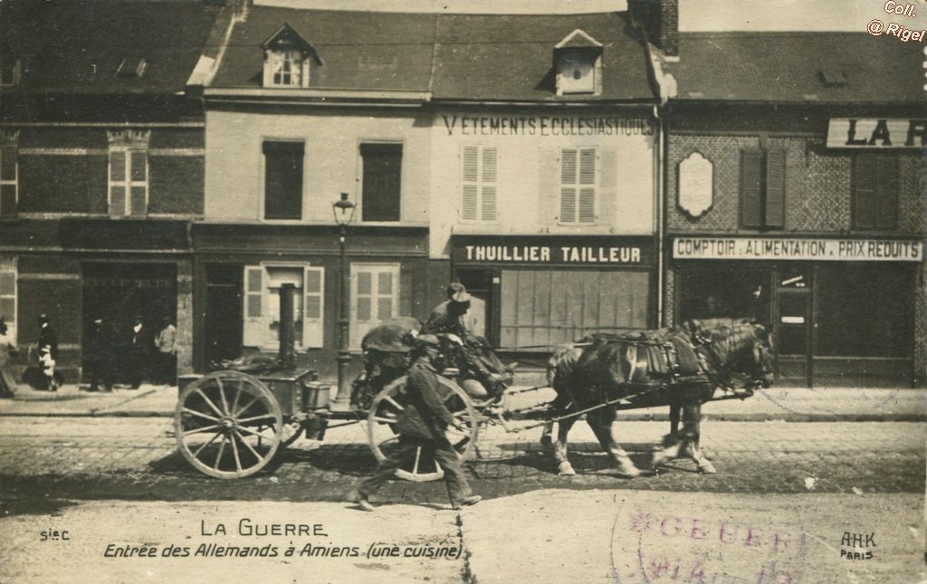 80-Amiens-Entree-des-Allemands-Une-Cuisine.jpg