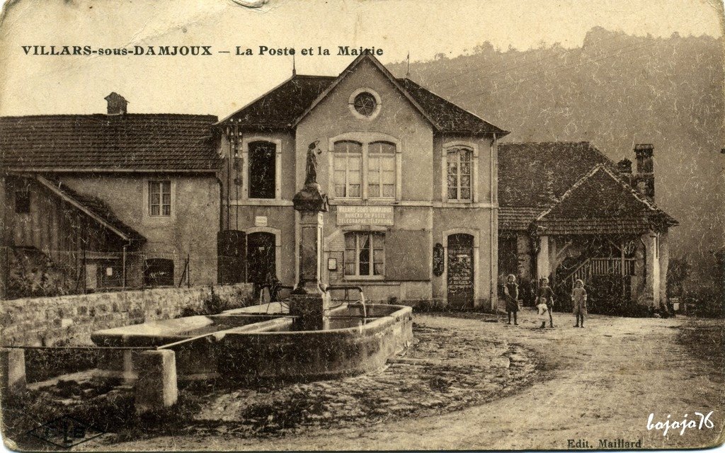 25-Villars sous Damjoux-Poste et Mairie.jpg