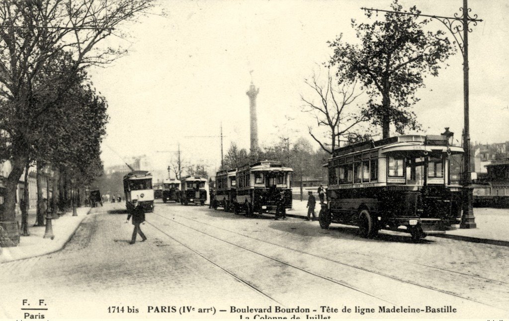 Les Autobus - 7-09-2020.jpg