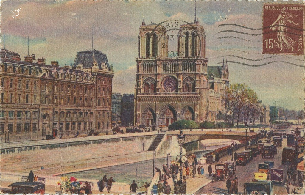 A - 91 - ND vue de la Place St-Michel.jpg